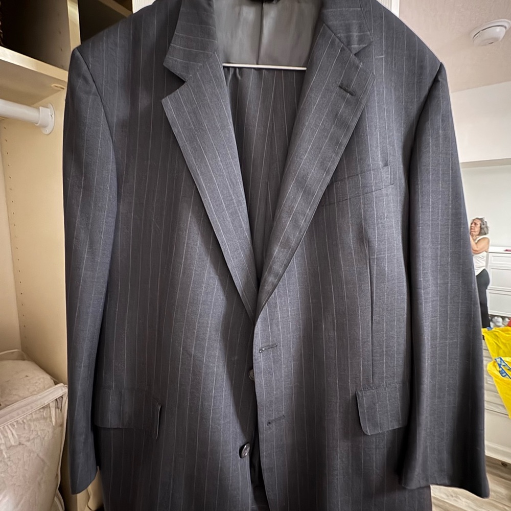 Men's Navy/grayPinstripe Two-Button Suit